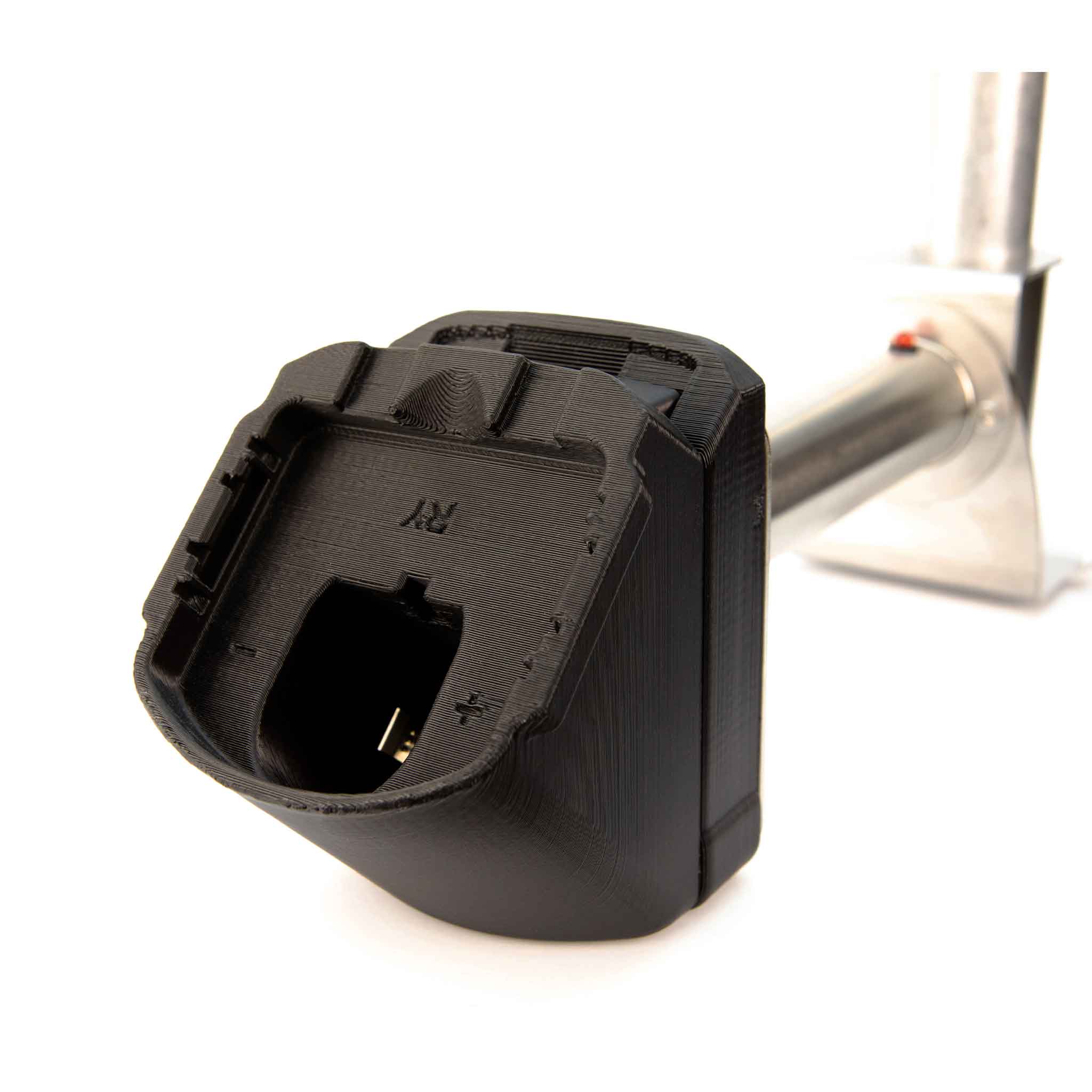 InstantVap DeWalt to Ryobi socket adapter