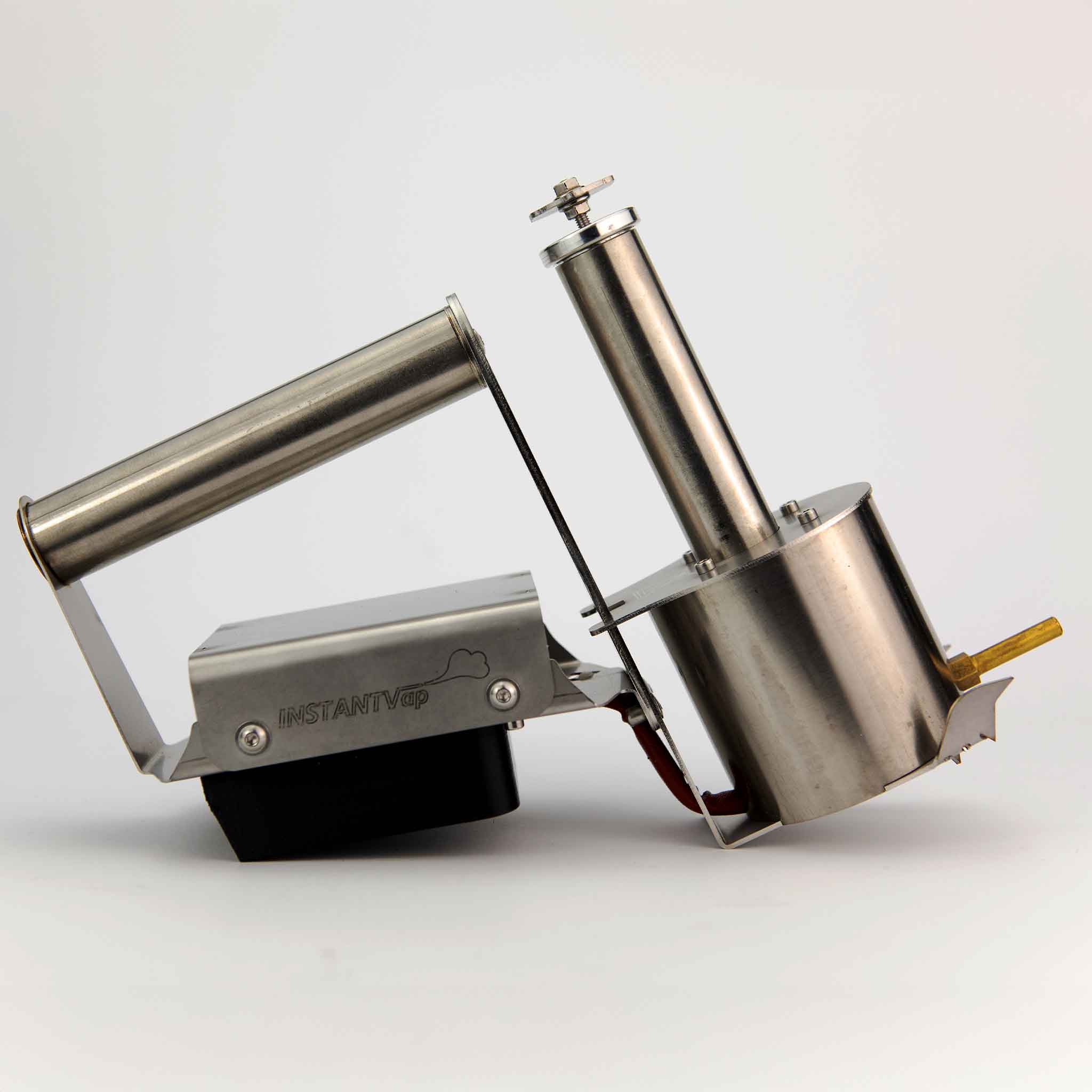 InstantVap Compact 18 Volt cordless battery powered oxalic acid vaporiser